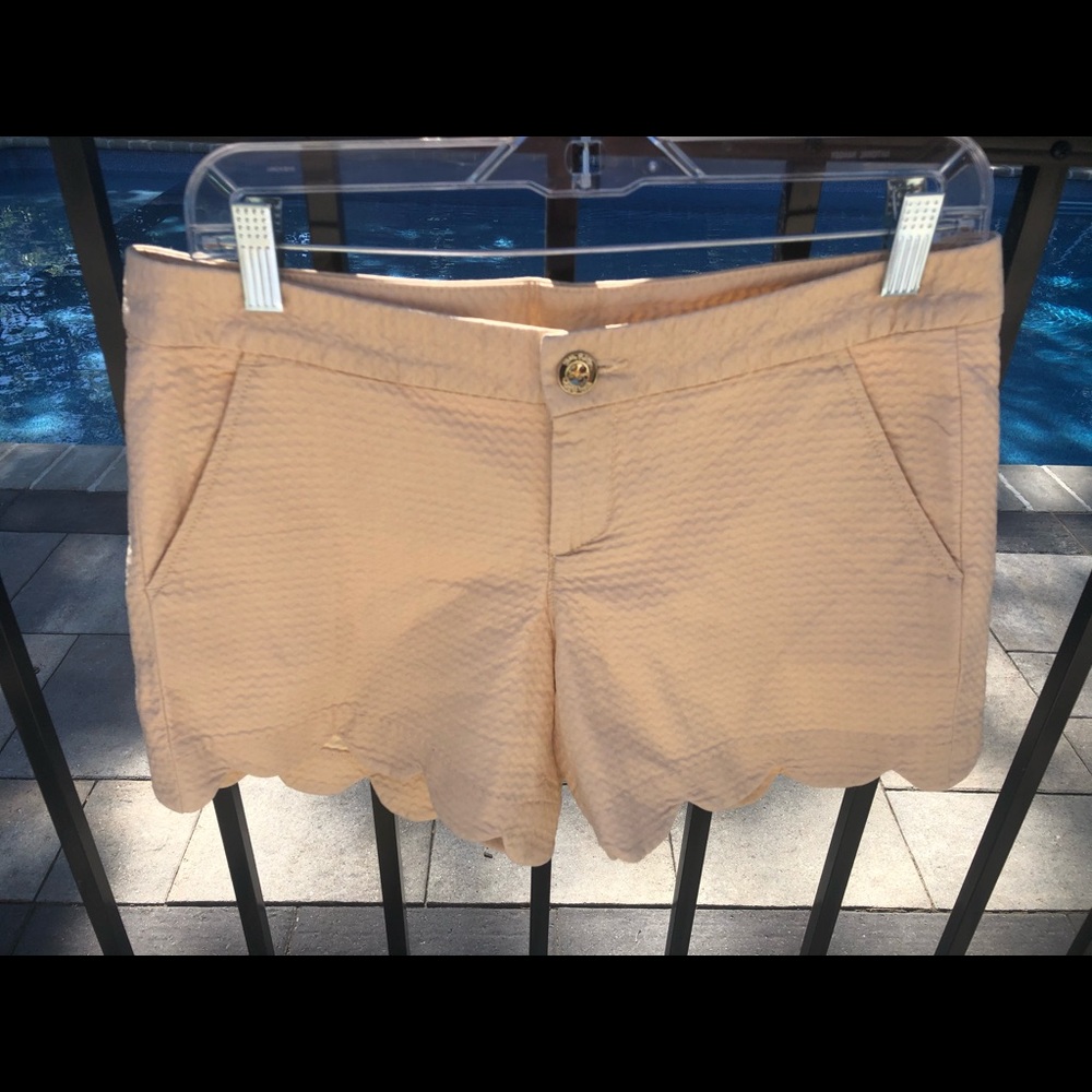 NWT Lilly Pulitzer Buttercup short size 4